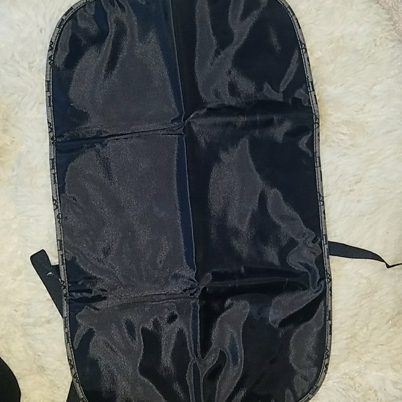 Dooney & Bourke DIAPER BAG - Picture 8 of 8